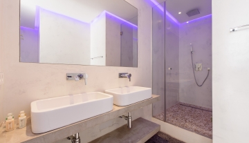 Resa Estates modern villa for sale te koop Cala Tarida Ibiza bathroom 1.jpg